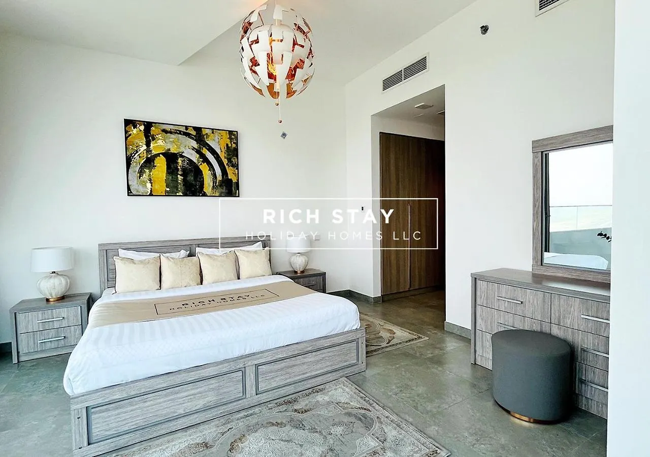 Elegant 2Br In Stella Maris, Marina Lake View Dubái 0*,